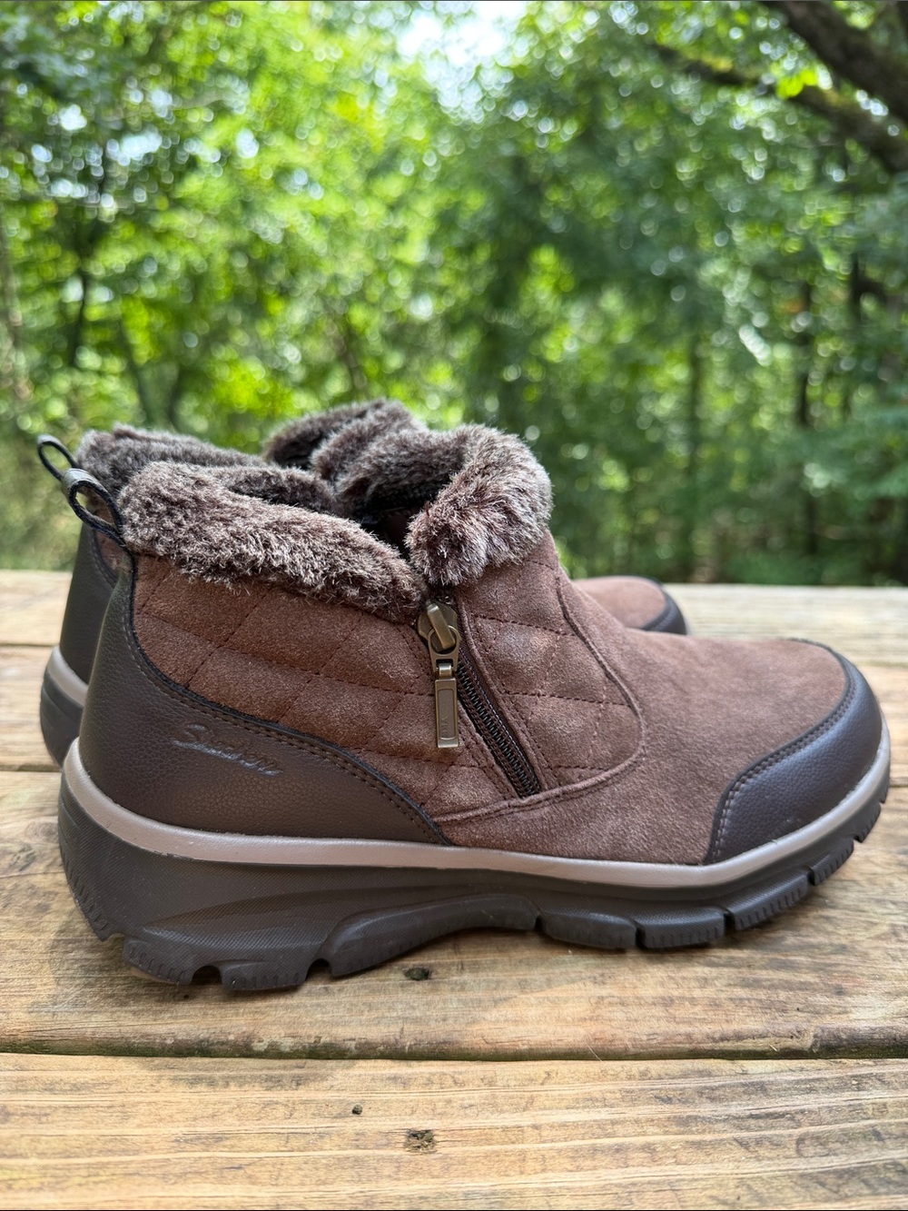 SKECHERS EASY-GOING GIRL CRUSH ANKLE BOOTS